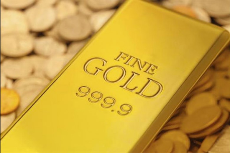 Akhir Pekan, Emas Antam Turun Rp5.000 per Gram
