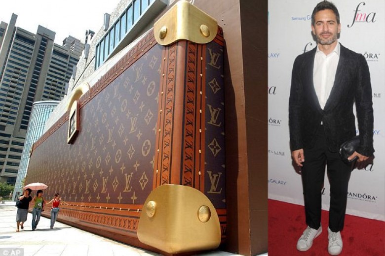 Marc Jacobs Tinggalkan Louis Vuitton?