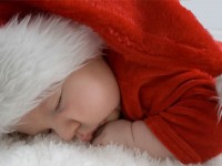 Rayakan Natal Pertama Bayi Anda