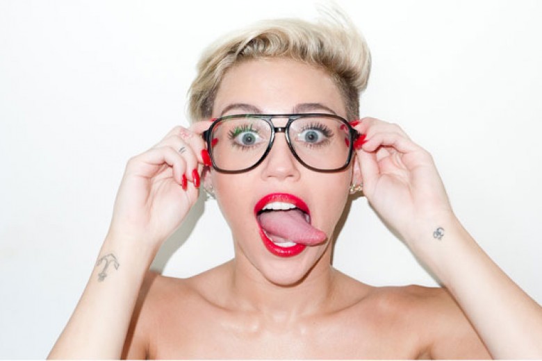 Curhat ‘Dewasa’ Miley Cyrus