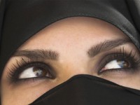 Perempuan Saudi Tidak Boleh …