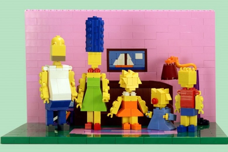 Ketika The Simpsons ‘Menikahi’ Lego