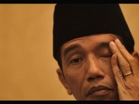 Hebohnya Jokowi Nyapres