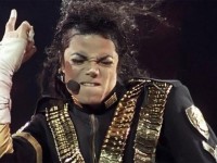 Michael Jackson, Mendiang Seleb Terkaya
