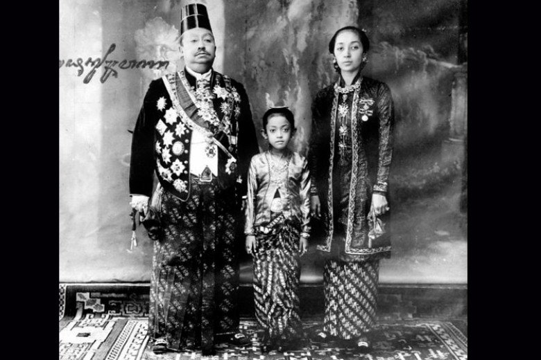 Mengapa Batik Raja Jawa ’Turun Kelas’?