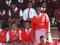 Perempuan Muda Rawan HIV AIDS