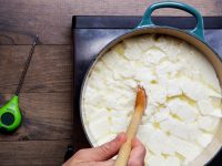 Tips Membuat Keju Mozzarella Ekonomis
