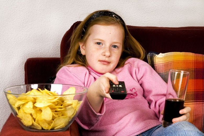 Bahaya Pola Makan Tidak Sehat Sejak Anak-anak