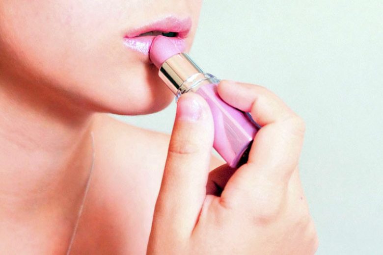 Tips Cantik Alami dengan Lipstik